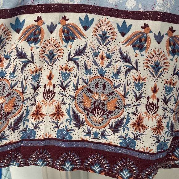 New with tags Mazik top. Eyelet detail + floral details. - Picture 2 of 6